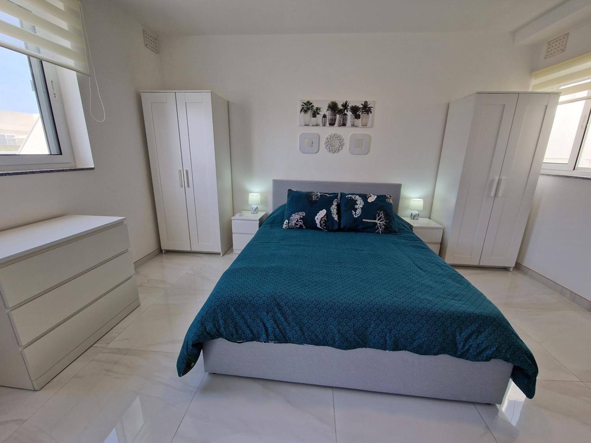 Sea View New Penthouse Terrace & Garage Parking Apartment St. Paul's Bay Exterior foto