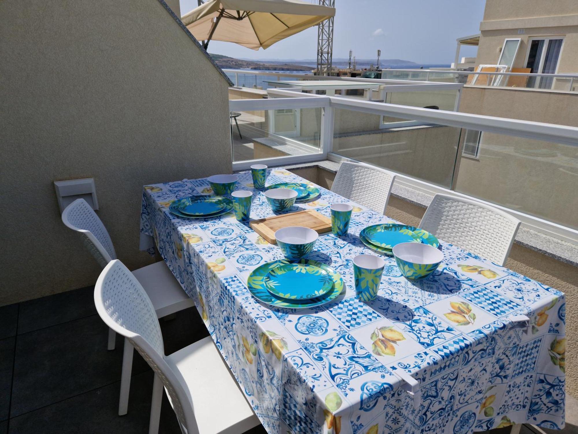 Sea View New Penthouse Terrace & Garage Parking Apartment St. Paul's Bay Exterior foto