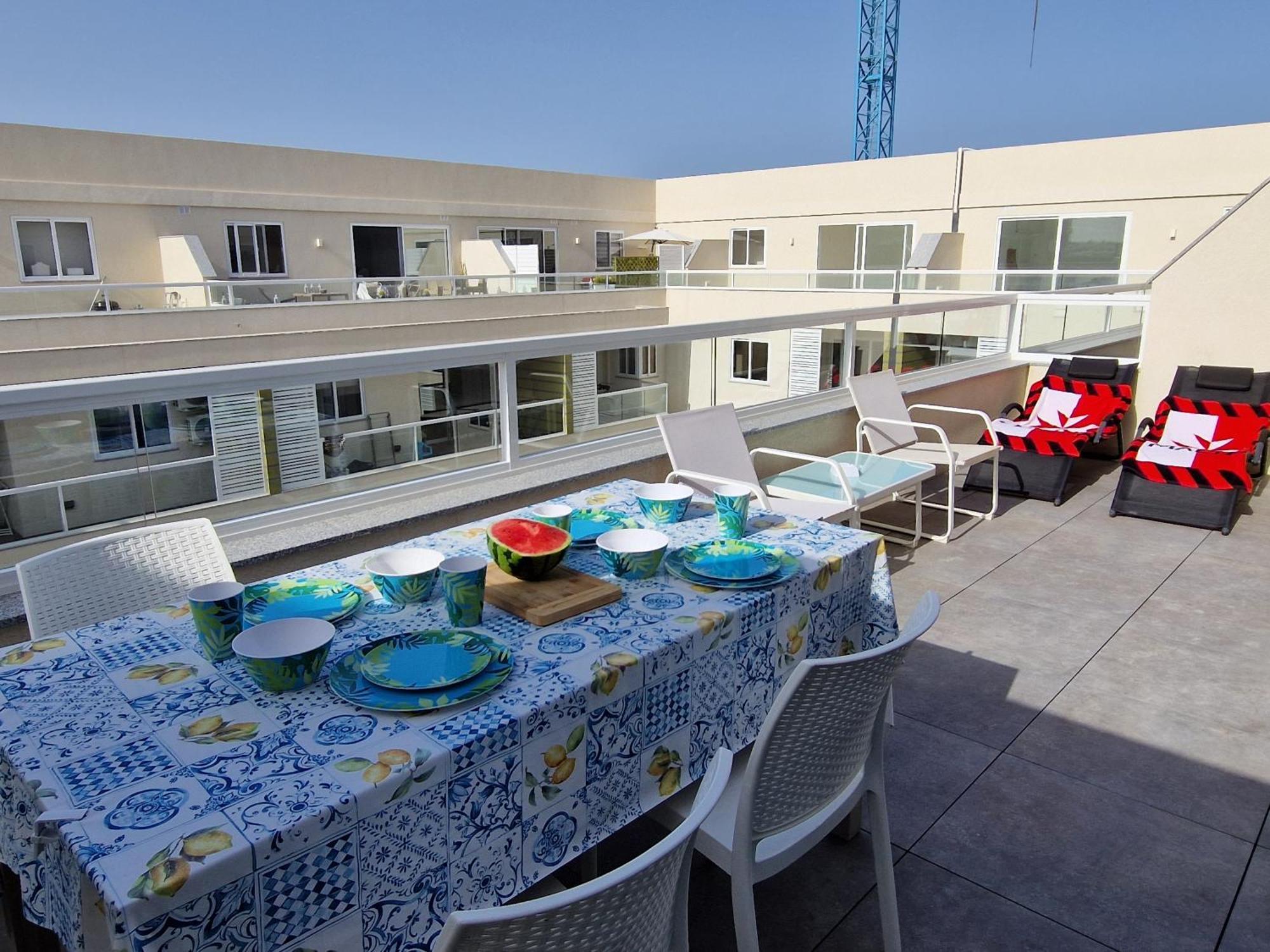 Sea View New Penthouse Terrace & Garage Parking Apartment St. Paul's Bay Exterior foto
