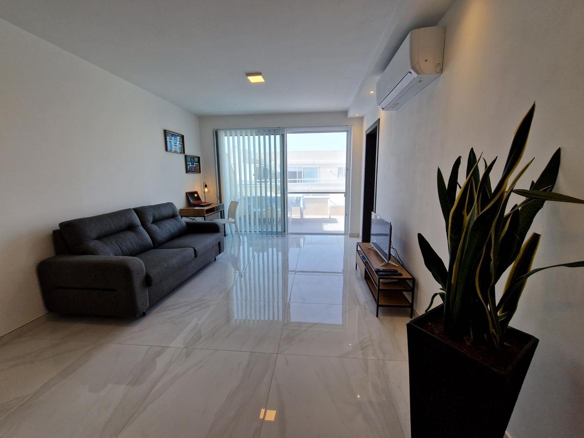Sea View New Penthouse Terrace & Garage Parking Apartment St. Paul's Bay Exterior foto